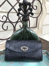 Load image into Gallery viewer, Yazmine Mexican Crossbody/Clutch (Black)