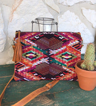 Load image into Gallery viewer, Guatemalan Geometric FIESTA Crossbody