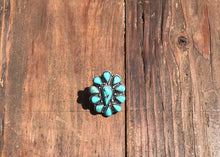 Load image into Gallery viewer, Masie Squash Blossom Cluster Ring