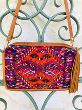 Load image into Gallery viewer, Guatemalan Catarina Crossbody