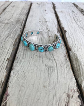 Load image into Gallery viewer, Faye Bracelet