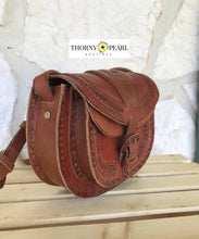 Load image into Gallery viewer, Amorcito Mexican Crossbody