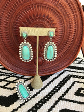 Load image into Gallery viewer, Dolly Mae Earrings