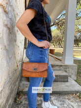 Load image into Gallery viewer, Yazmine Mexican Crossbody/Clutch (Wheat)