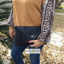 Load image into Gallery viewer, Flora Mexican Crossbody (Black)