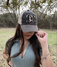 Load image into Gallery viewer, Leopard Cap