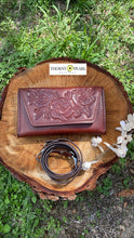 Load image into Gallery viewer, Florita Mexican Crossbody/Clutch - Merlot