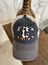 Load image into Gallery viewer, Leopard Cap