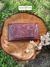Load image into Gallery viewer, Florita Mexican Crossbody/Clutch - Merlot