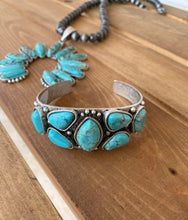 Load image into Gallery viewer, Shelby Bracelet Cuff