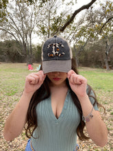 Load image into Gallery viewer, Leopard Cap