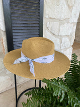 Load image into Gallery viewer, Haight &amp; Ashbury Hat