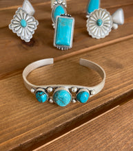 Load image into Gallery viewer, Omaha Bracelet