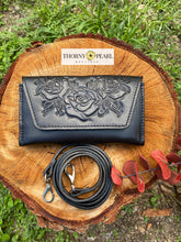 Load image into Gallery viewer, Florita Mexican Crossbody/Clutch - Black