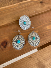 Load image into Gallery viewer, Boho Concho Ring